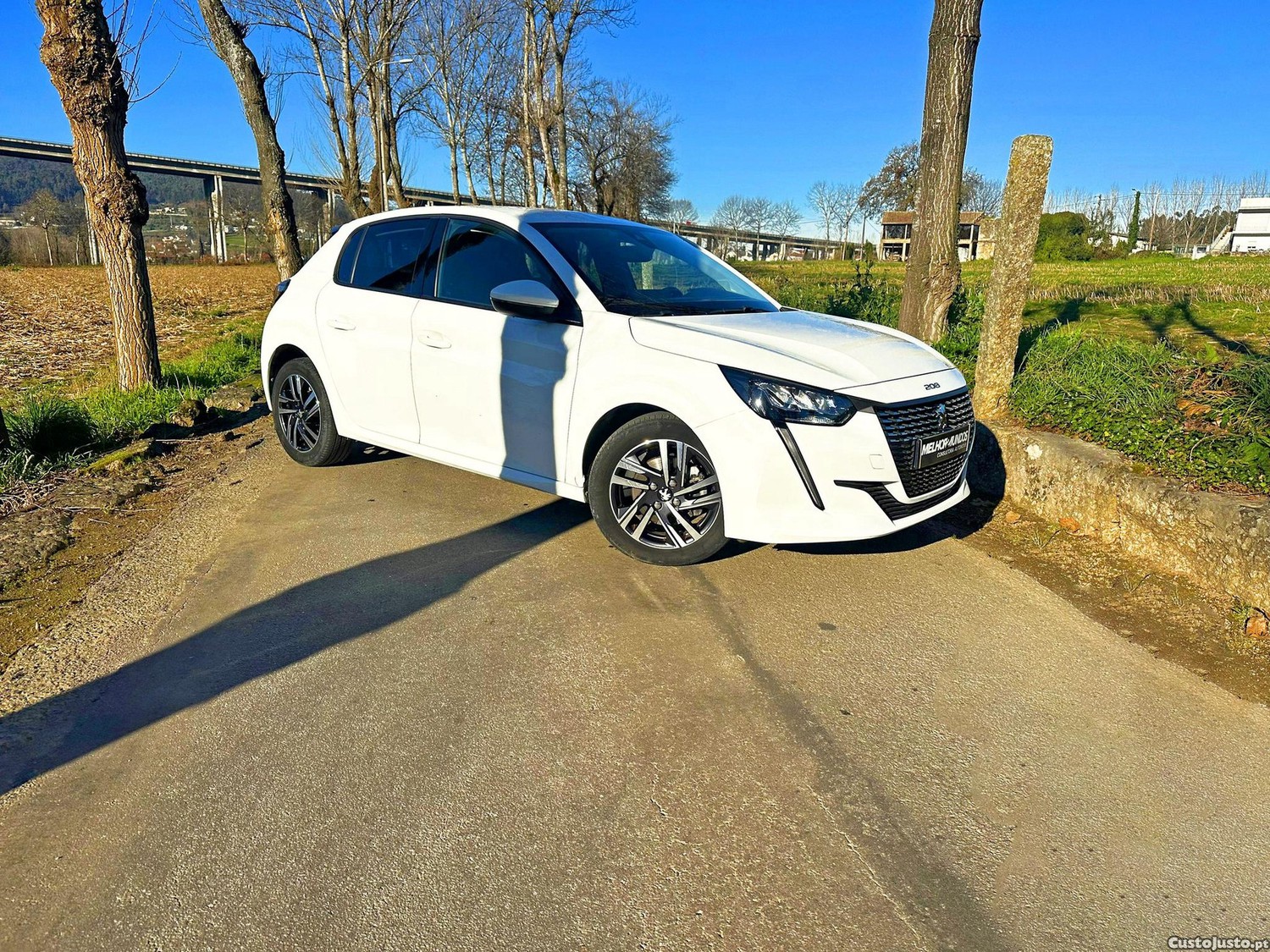 Peugeot 208 1.2 PureTech Allure — fotografia 9