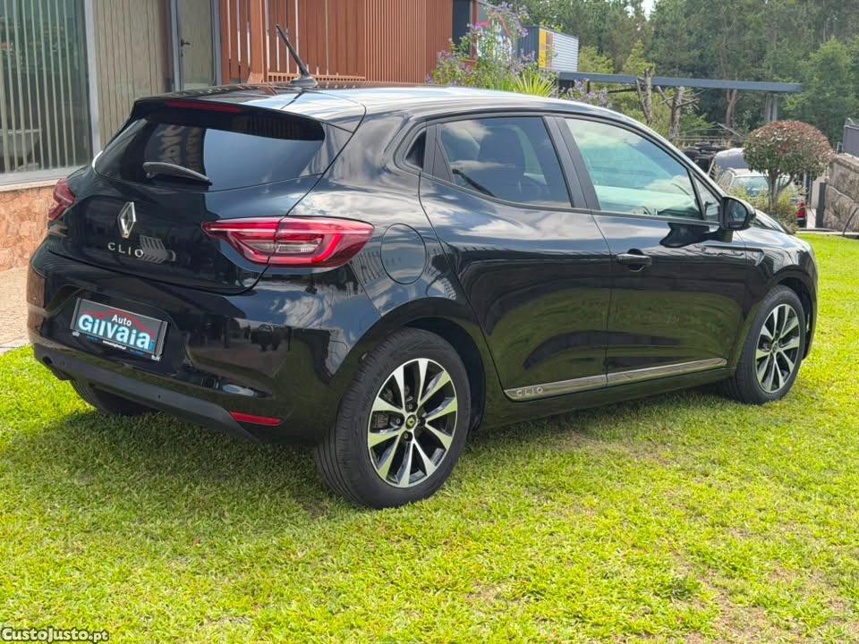 Renault Clio 1.0 TCE Techno Bi-Fuel — fotografia 13