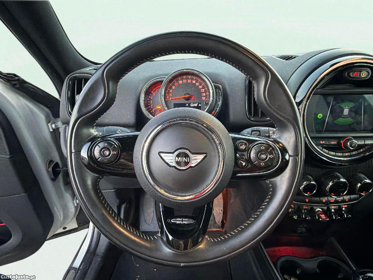 MINI Countryman Cooper D Auto — fotografia 8
