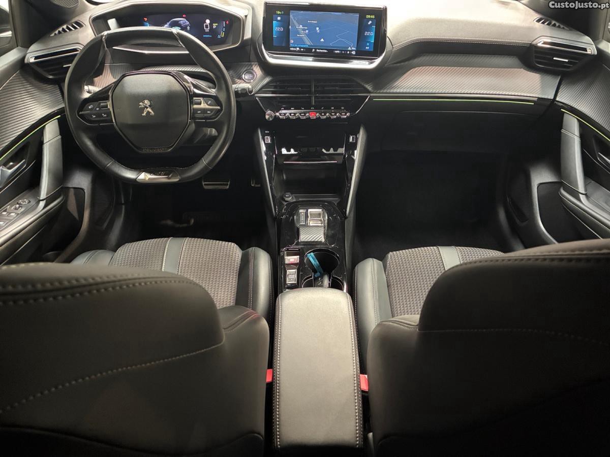 Peugeot 208 50 kWh GT — fotografia 8