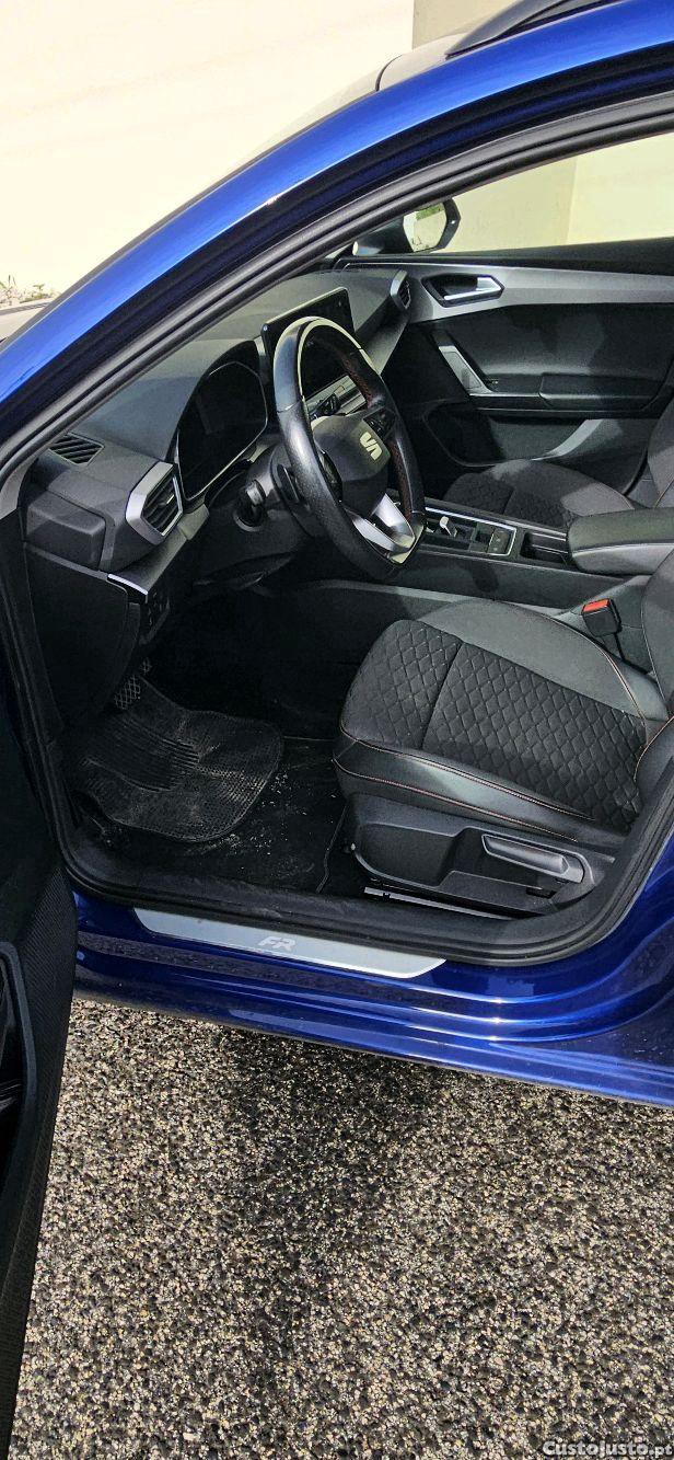 SEAT Leon Sportstourer2.0 tdi 150cv Fr dsg — fotografia 6