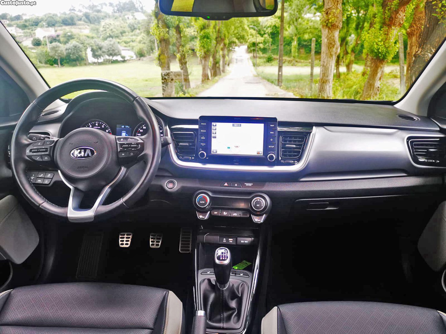 Kia Stonic 1.0 T-GDI TX — fotografia 15