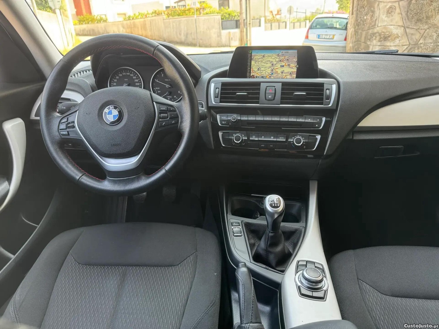 BMW 116 d EfficientDynamics — fotografia 8