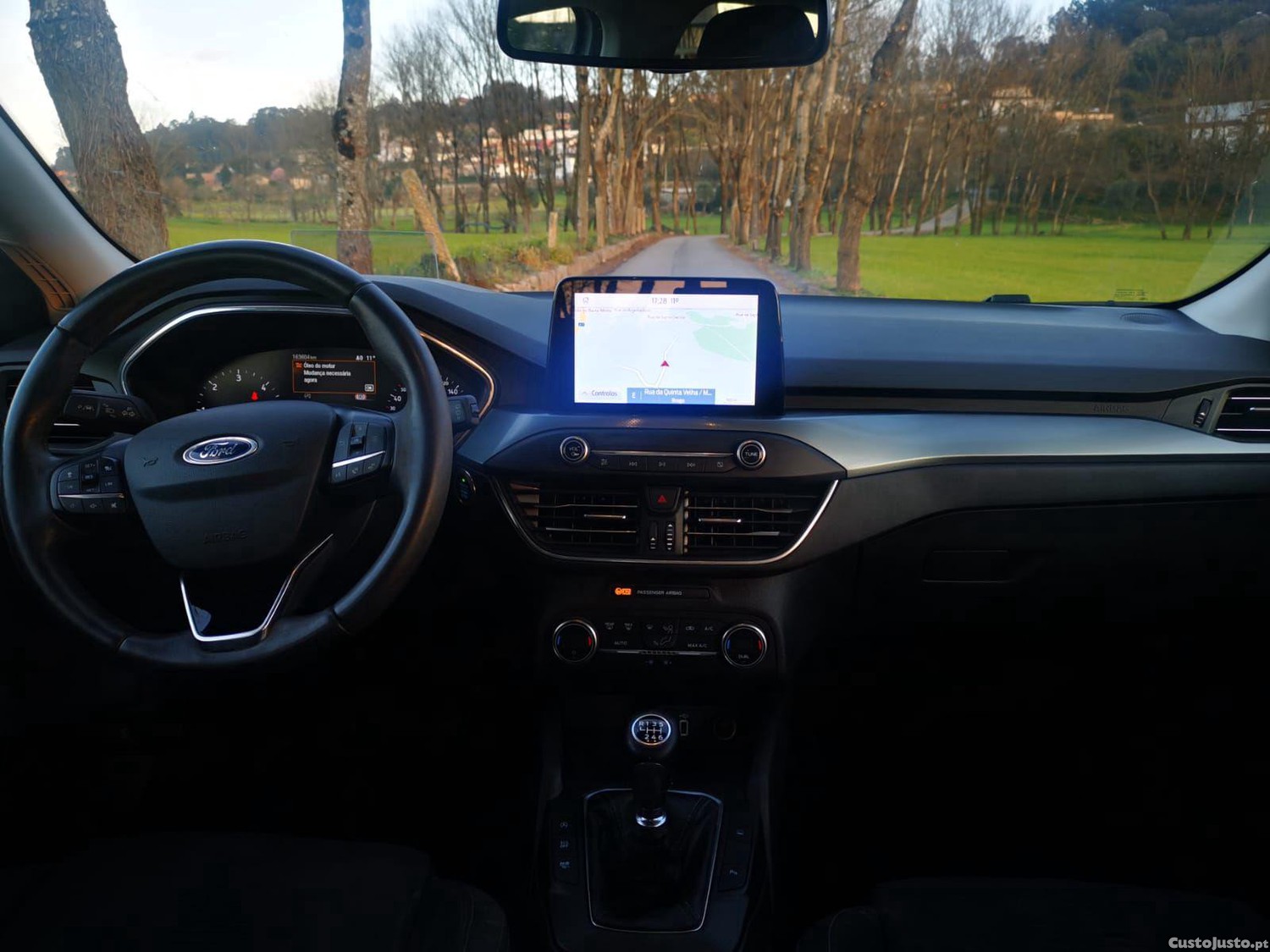 Ford Focus SW 1.5 TDCi EcoBlue ST-Line — fotografia 10