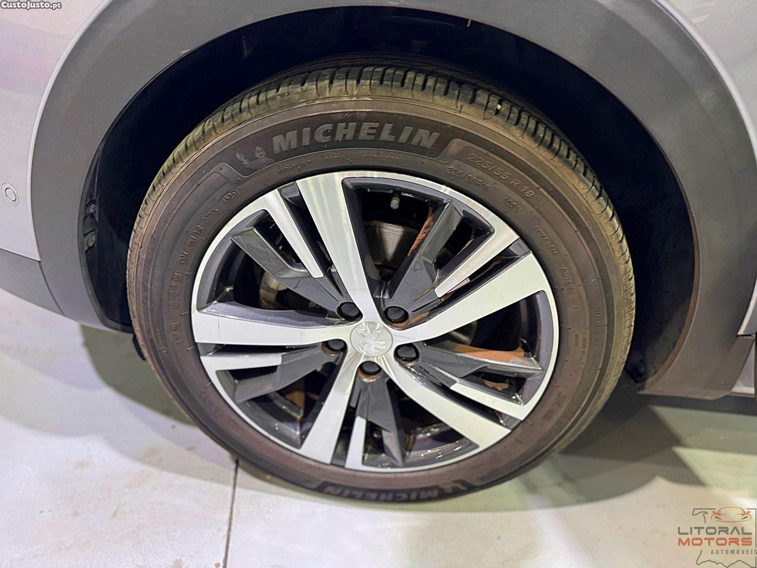 Peugeot 3008 1.2 PureTech Allure Pack EAT8 — fotografia 13
