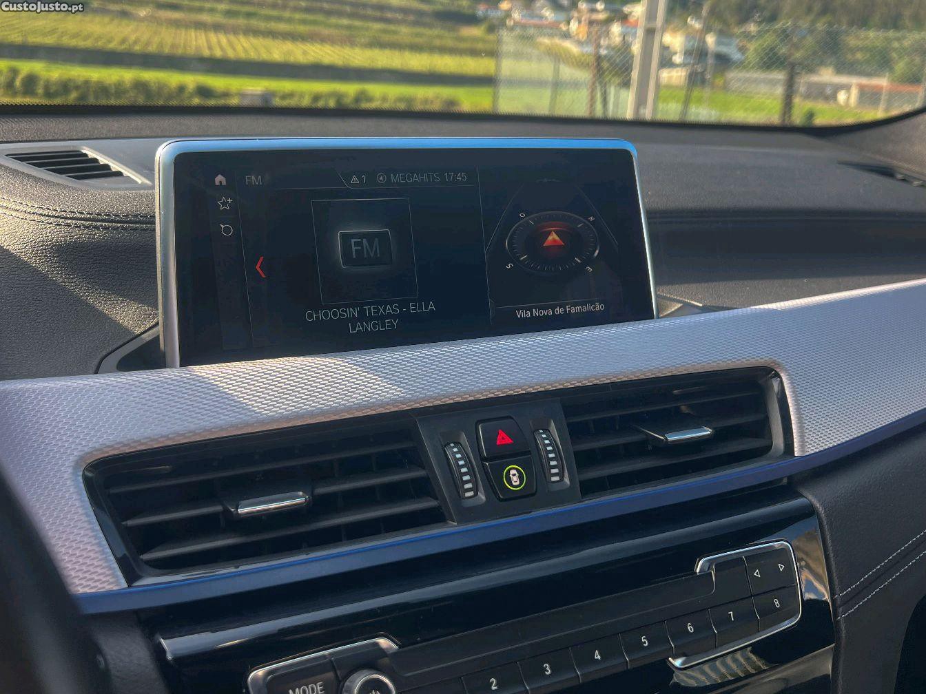BMW X2 sDrive16d Pack M — fotografia 3