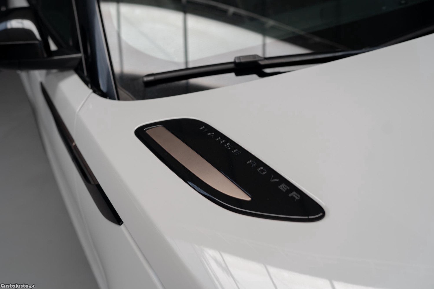 Land Rover Range Rover Velar P300 R-Dynamic — fotografia 25