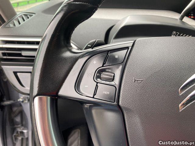 Citroën C4 Spacetourer BlueHDi 130 Stop&Sta — fotografia 15