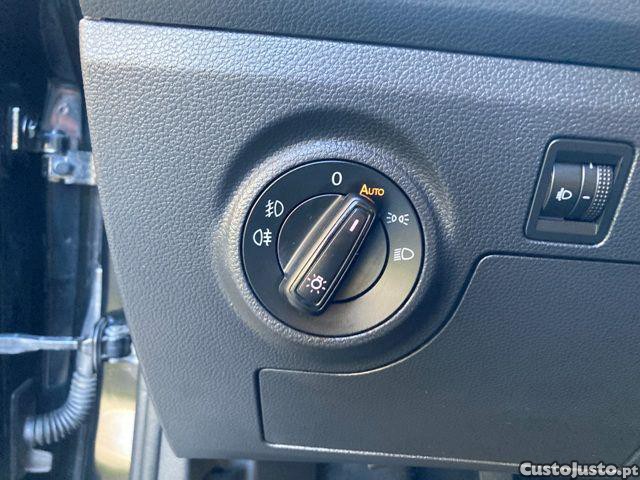 SEAT Ibiza 1.6 TDI Reference — fotografia 14