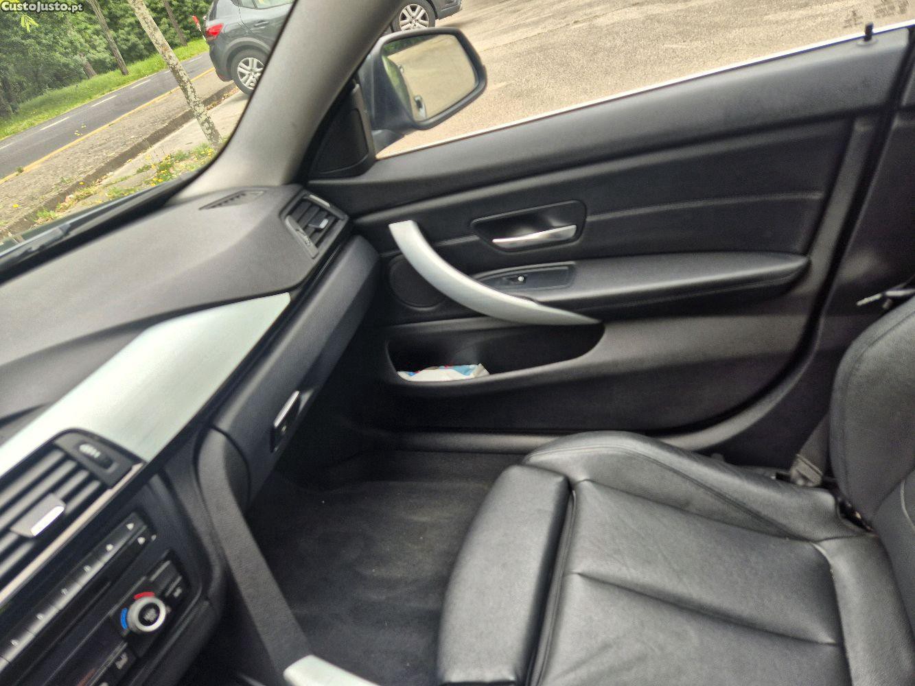 BMW 420 gran coupe 2.0 — fotografia 3