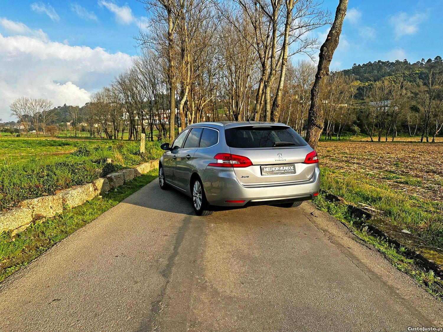 Peugeot 308 SW 1.5 BlueHDi Allure Pack EAT8 — fotografia 16