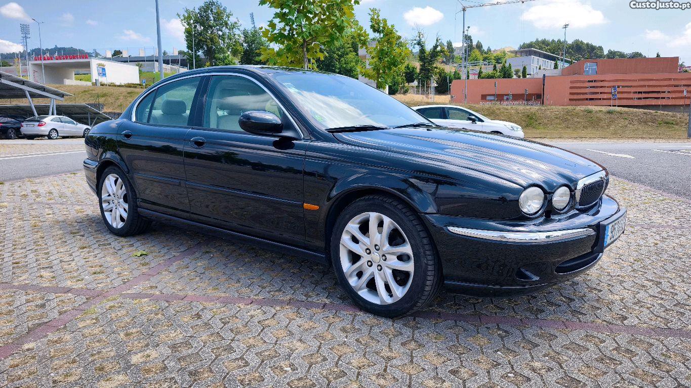 Jaguar X-Type 2.5 V6 AWD — fotografia 6