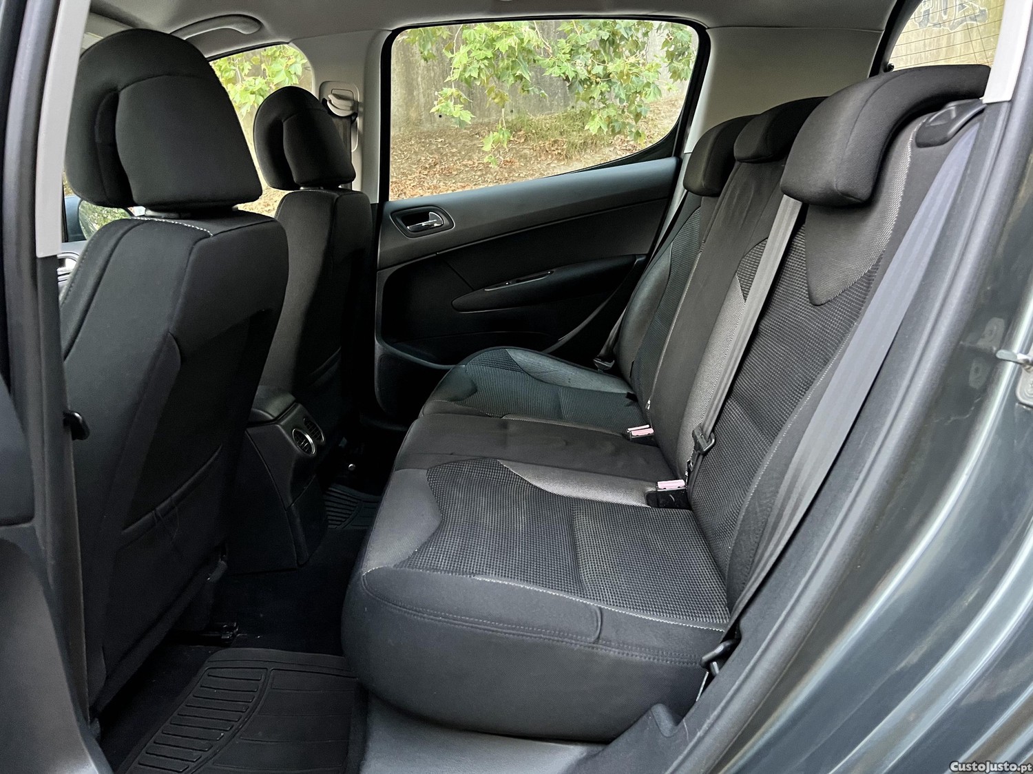 Peugeot 308 1.6HDi Executive (170 Mil Km's !) — fotografia 6