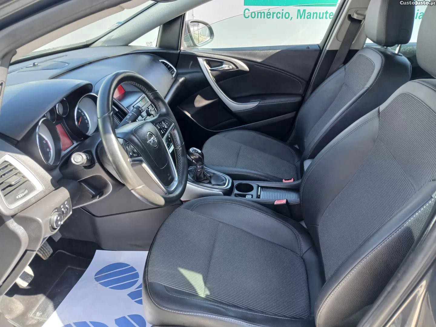 Opel Astra 1.3 cdti cosmo s/s 106g — fotografia 13