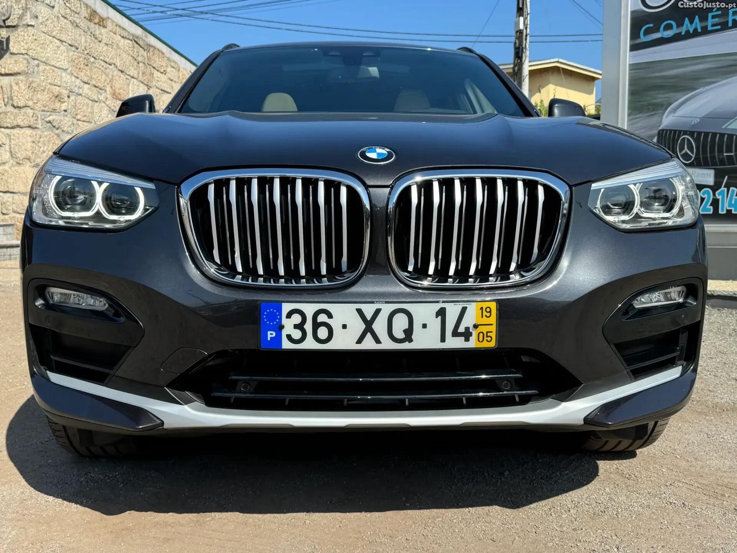 BMW X4 20 d xDrive xLine Auto — fotografia 26