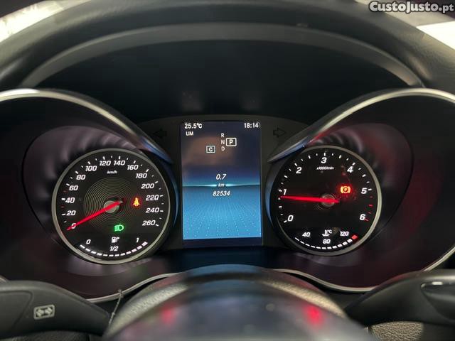 Mercedes-Benz C 200 d AMG Automático Nacional — fotografia 4