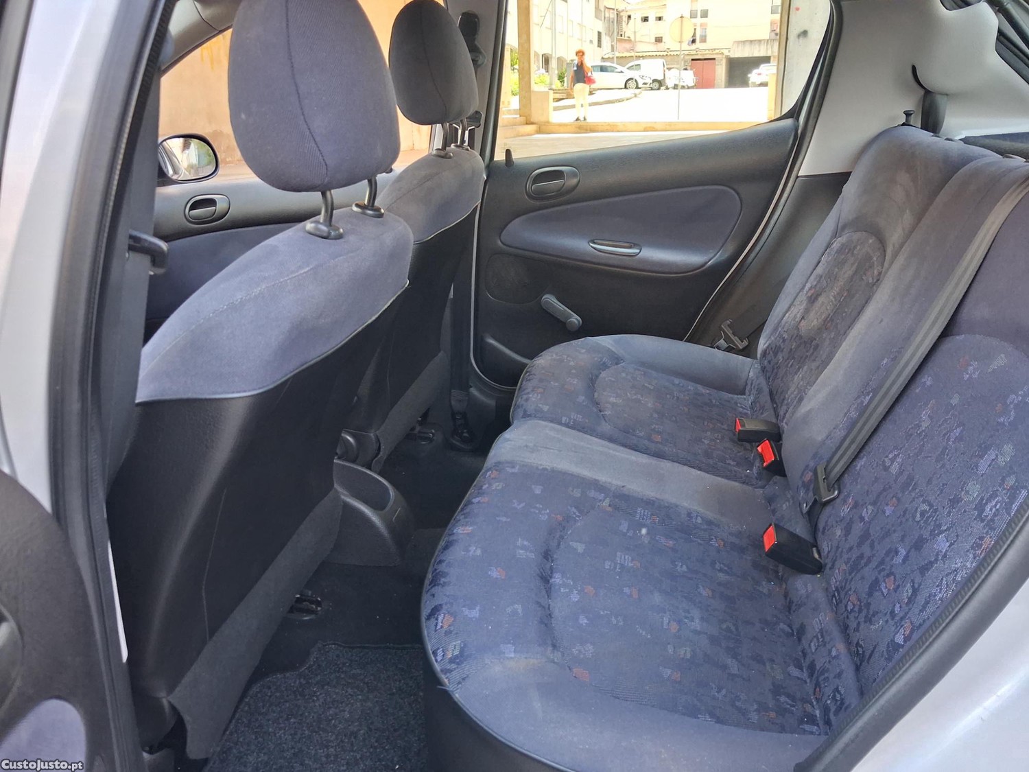 Peugeot 206 1.1 XR — fotografia 6