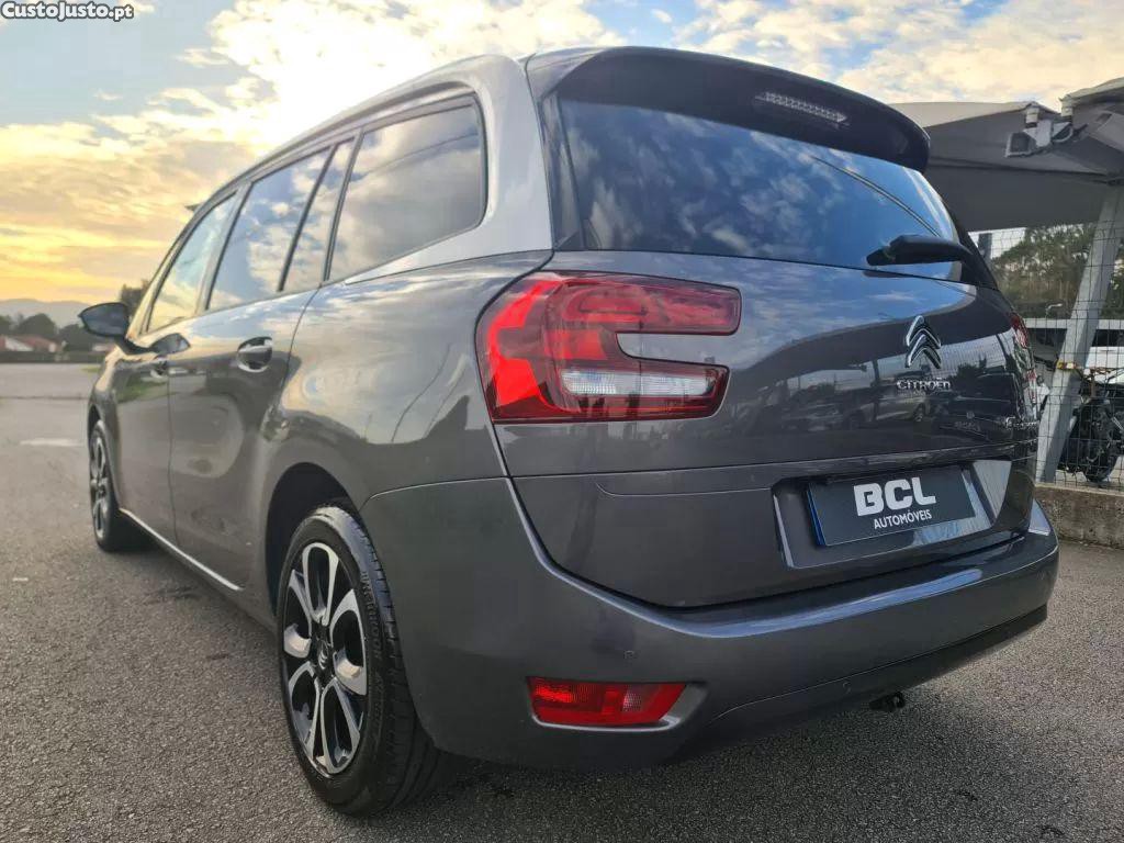 Citroën C4 Spacetourer 1.5 bluehdi shine eat8 — fotografia 15