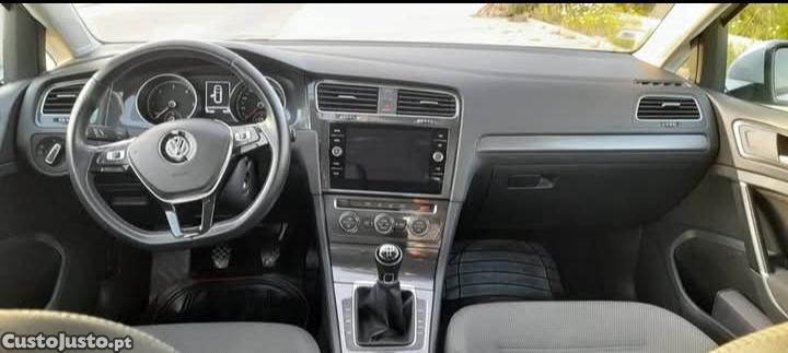 Volkswagen Golf 1.6 TDI — fotografia 11