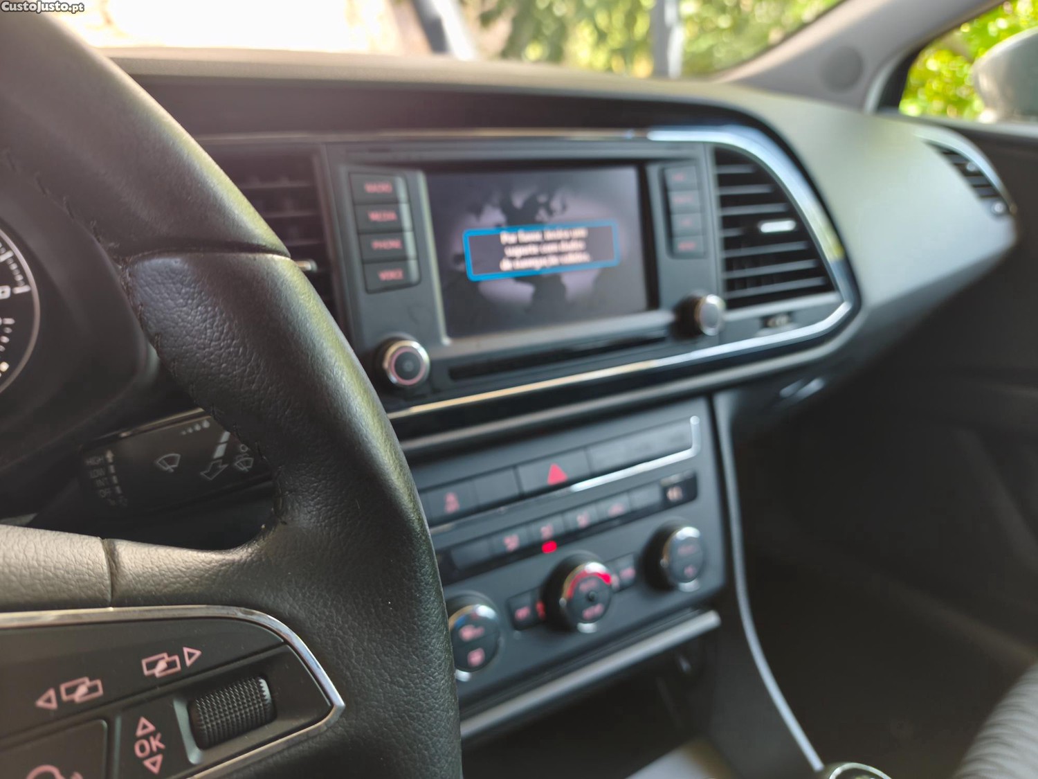 SEAT Leon 1.6 TDI Style — fotografia 5