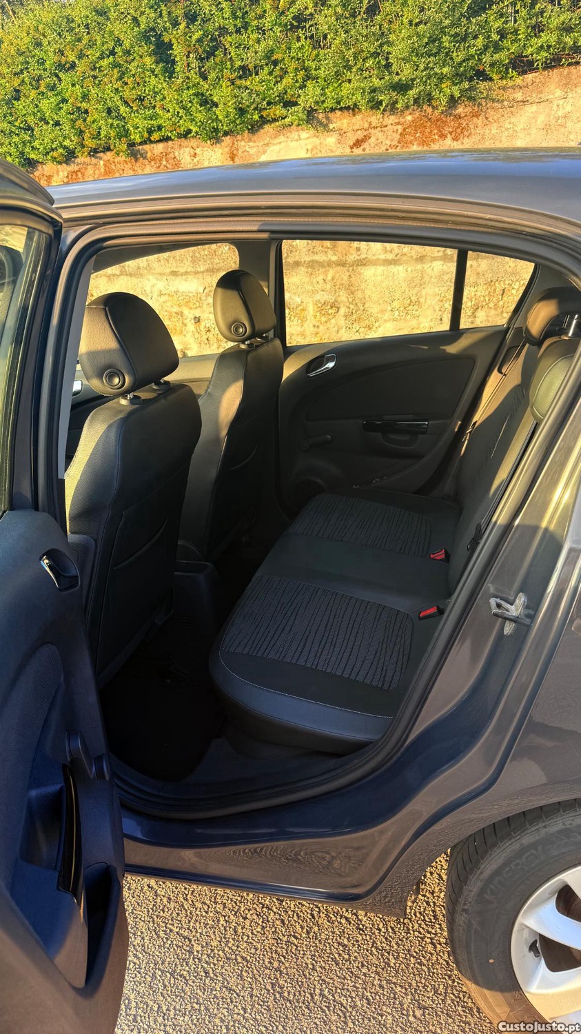 Opel Corsa 1.2 — fotografia 3