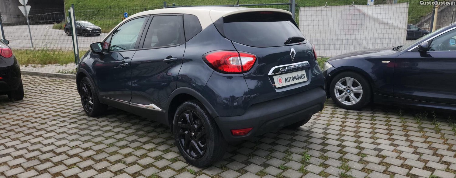 Renault Captur 1.5 DCI AXCLUSIVE/NACIONAL/C/ GARANTIA - 14 foto 3