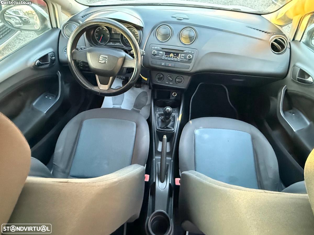 Seat Ibiza 1.2 12V Reference - 15 foto 5