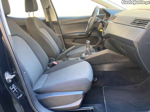 SEAT Ibiza 1.6 TDI Reference — fotografia 2