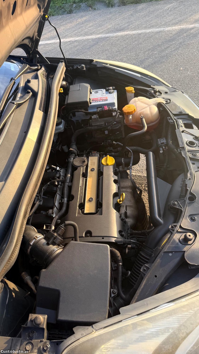 Opel Corsa 1.2 — fotografia 5