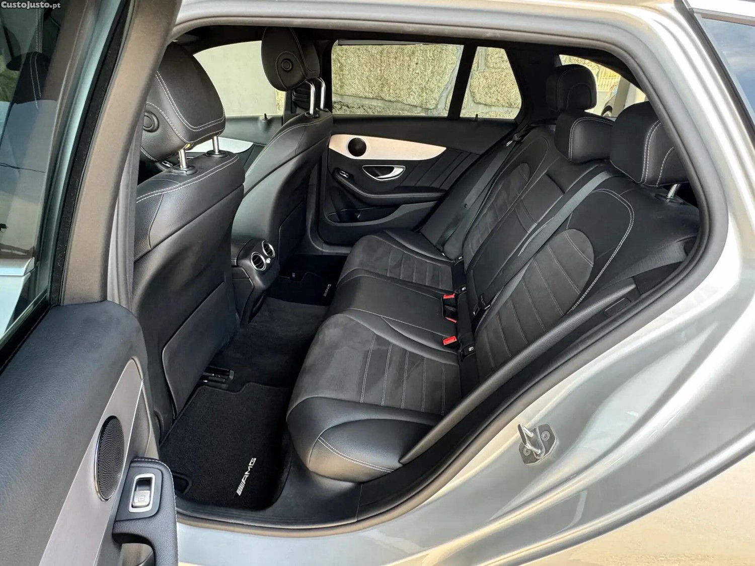 Mercedes-Benz C 200 d AMG Line Aut. — fotografia 7