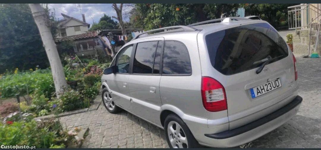 Opel Zafira 1.6 GPL — fotografia 4