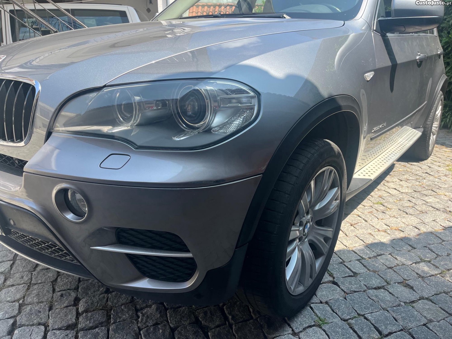 BMW X5 xDrive40d — fotografia 9