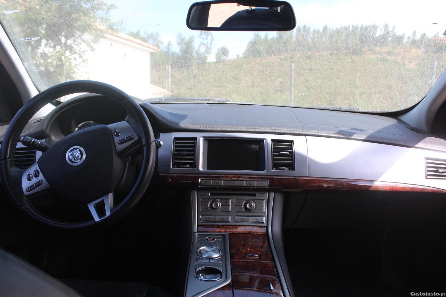 Jaguar XF 2.7 D — fotografia 3
