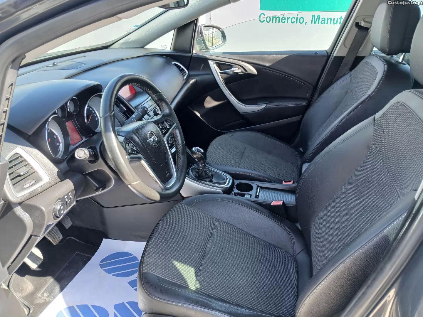 Opel Astra 1.3 cdti cosmo s/s 106g — fotografia 12