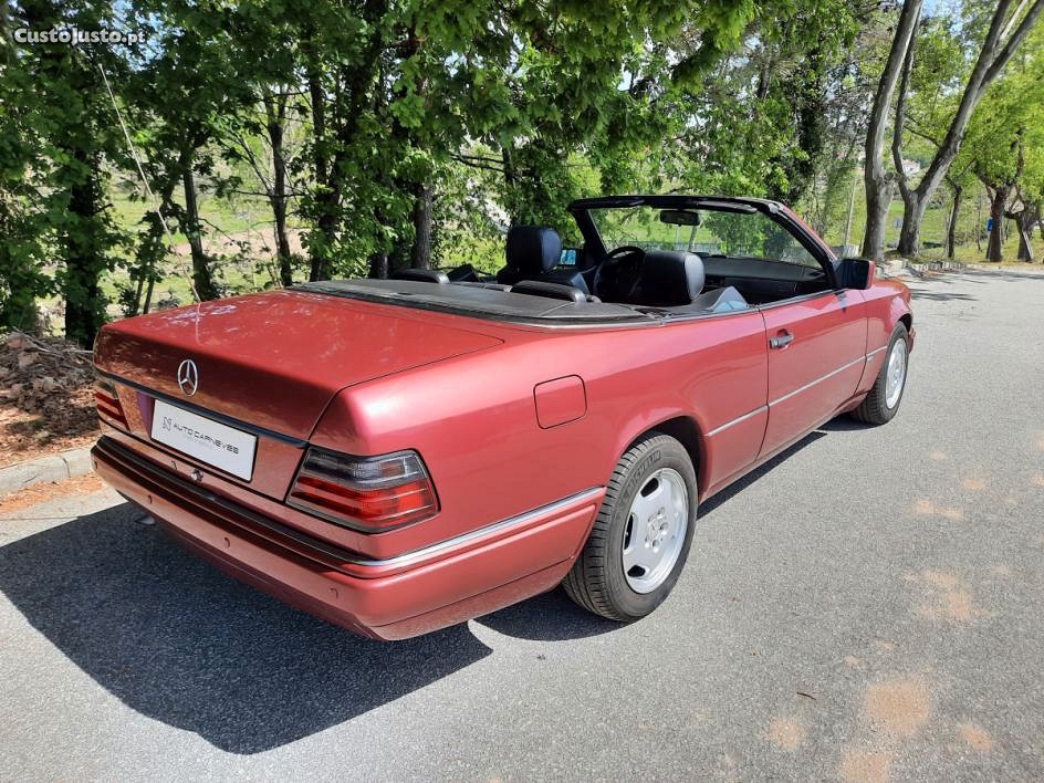 Mercedes-Benz E 220 CABRIO SPORTLINE - 95 foto 4