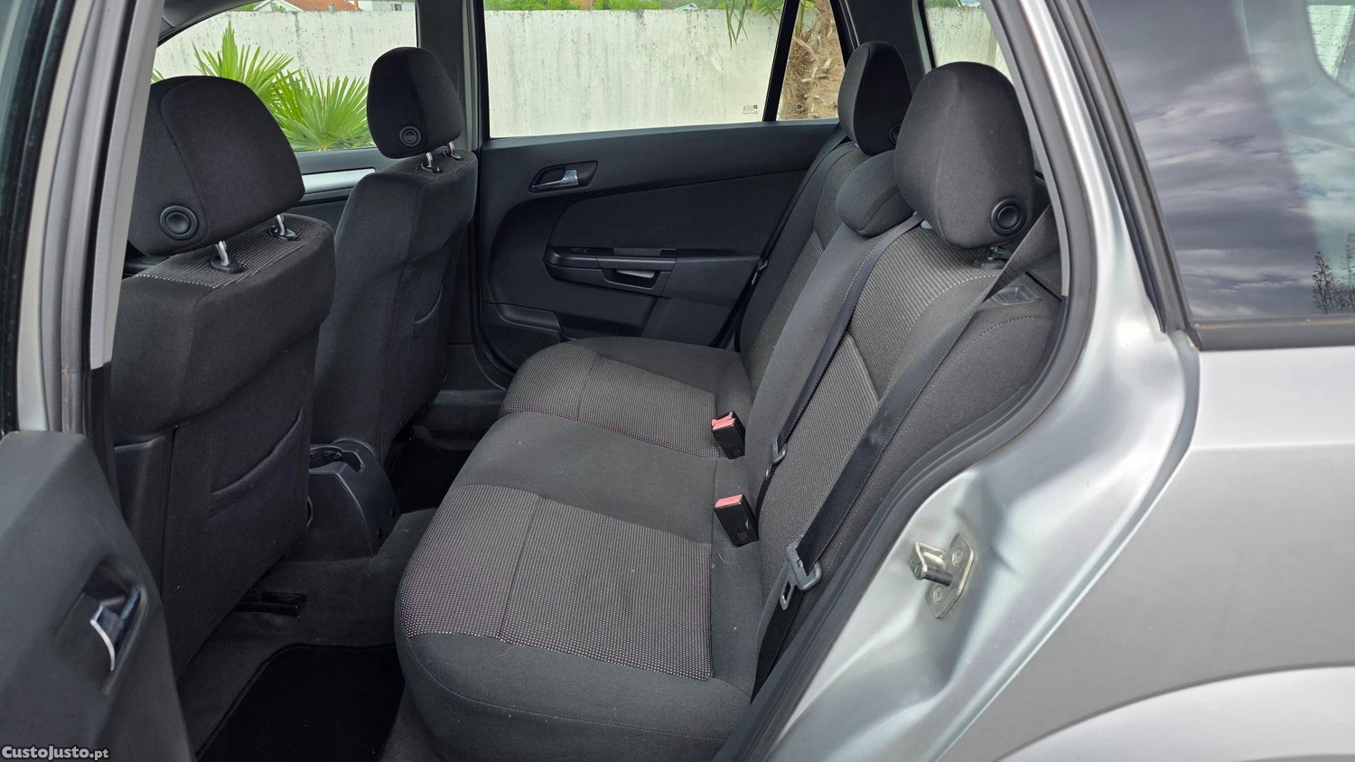 Opel Astra H 1.3 CDTI ECOTEC 90cv — fotografia 6
