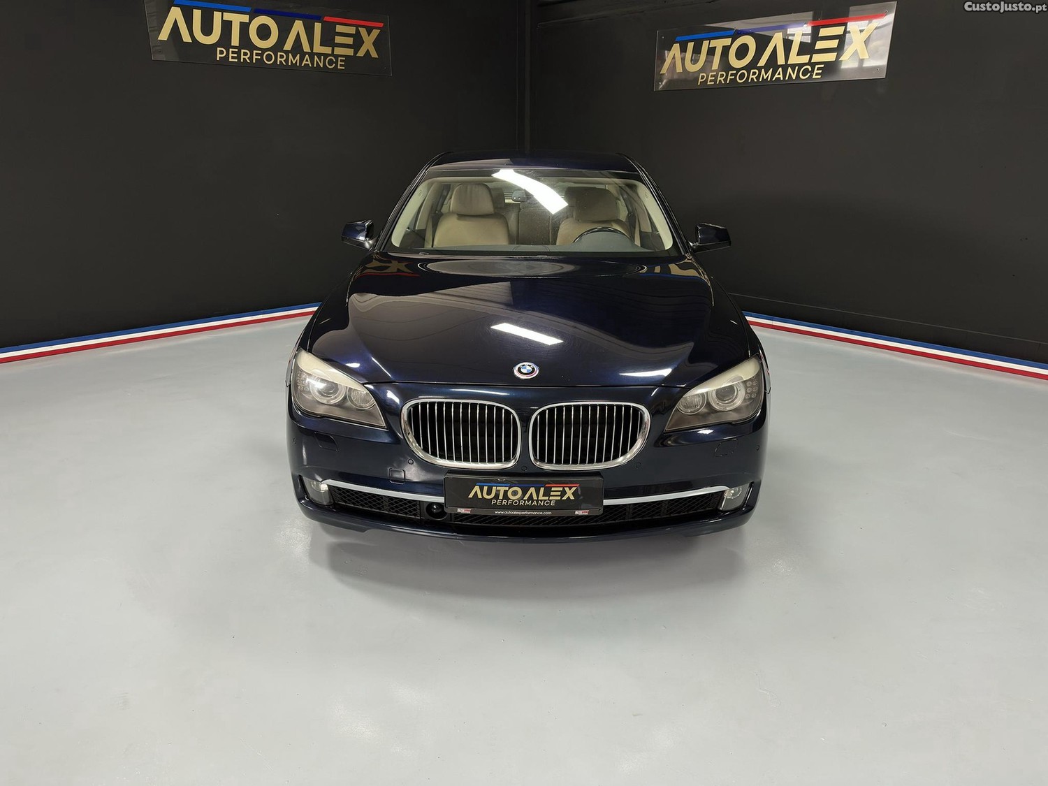 BMW 730 d 245 CV — fotografia 17