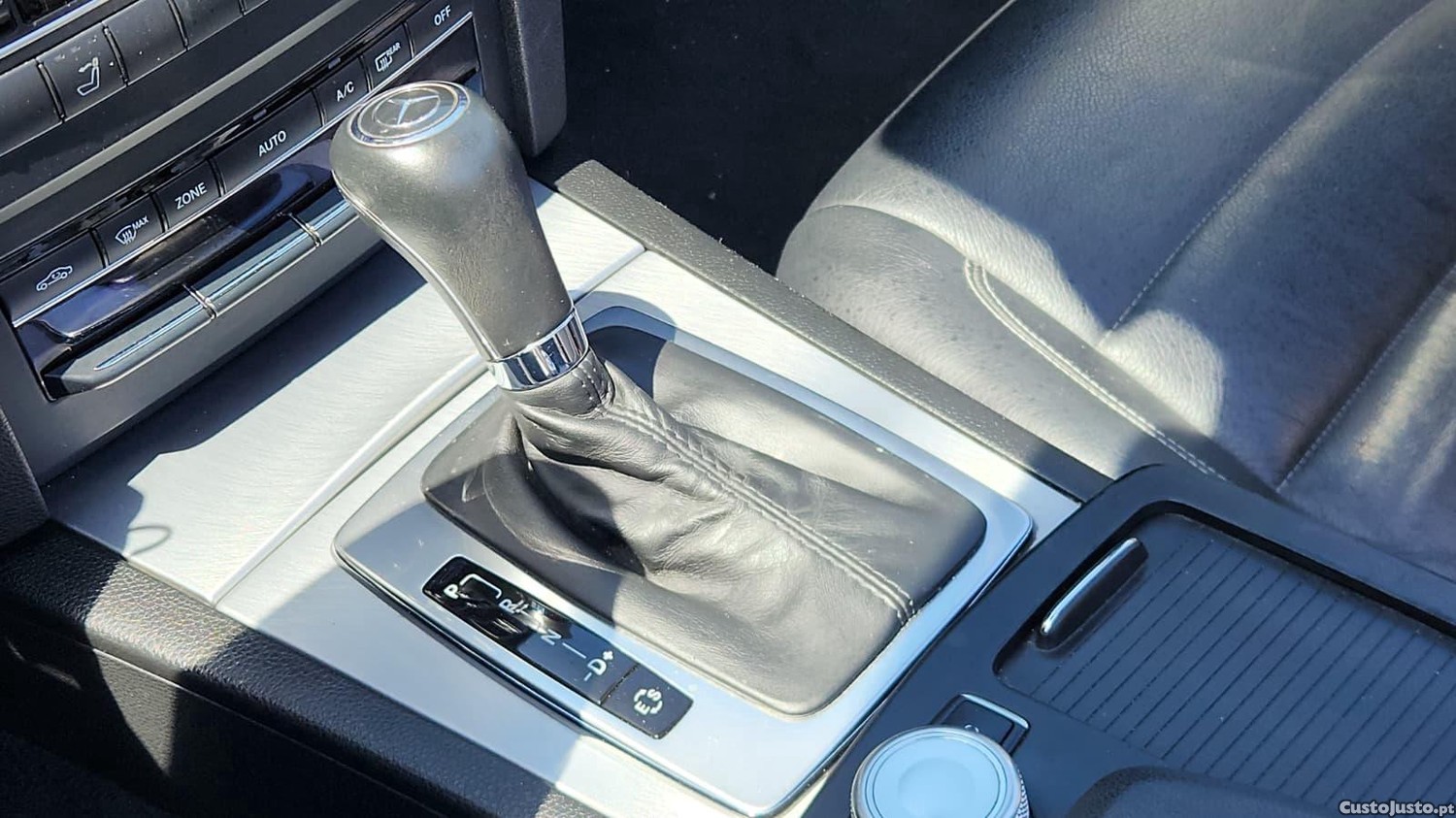 Mercedes-Benz E 220 Cabrio — fotografia 3