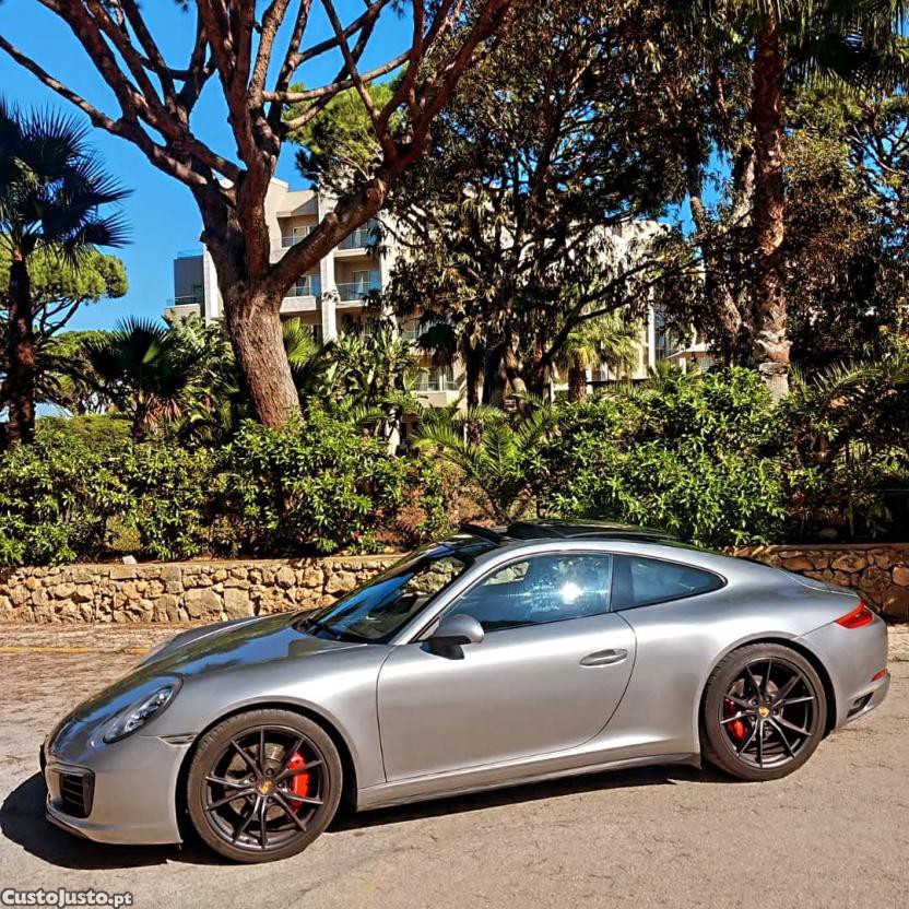 Porsche 911 Carrera 4S - 16 foto 2