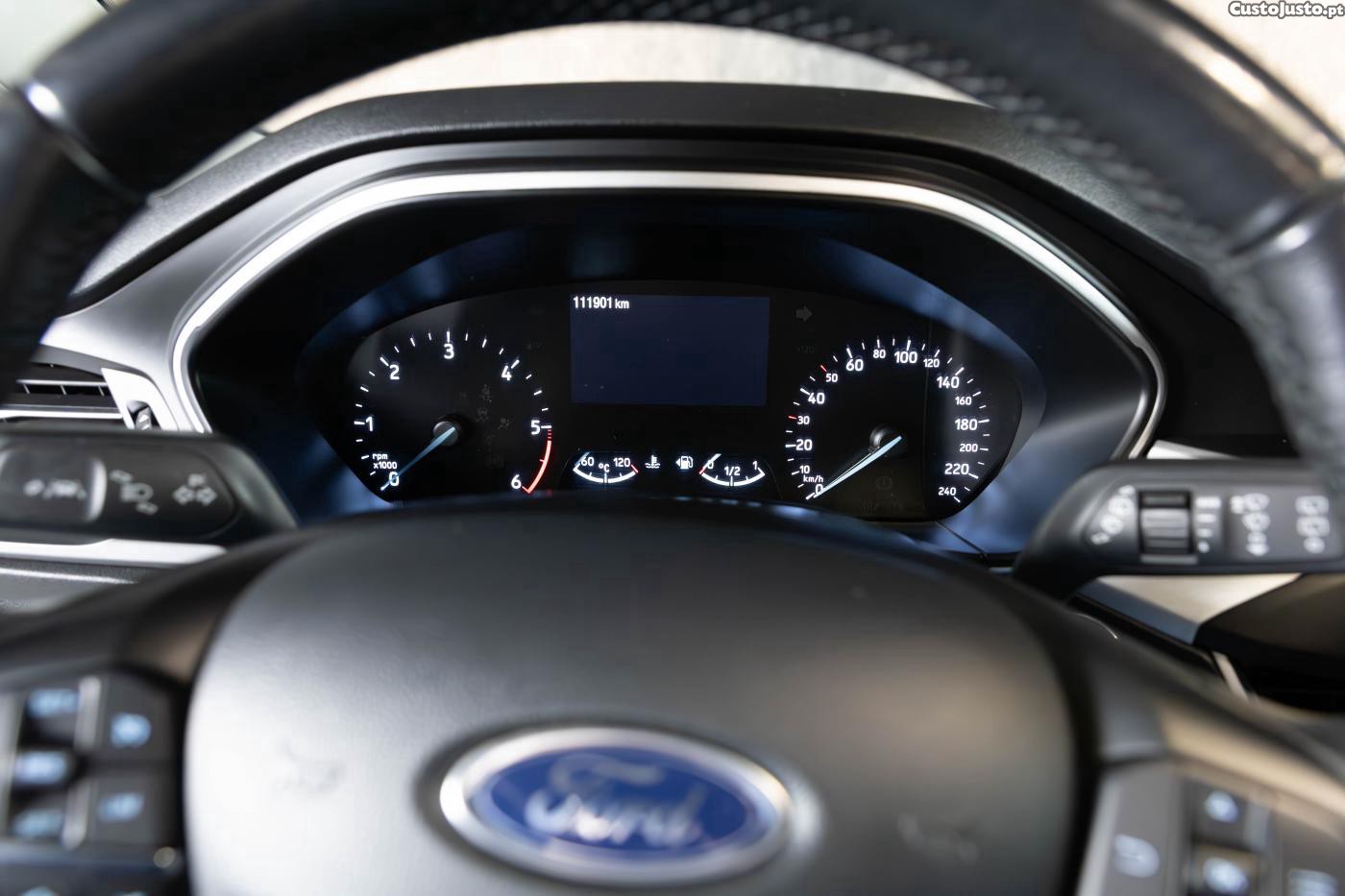 Ford Focus 1.5 TDCi Titanium — fotografia 20