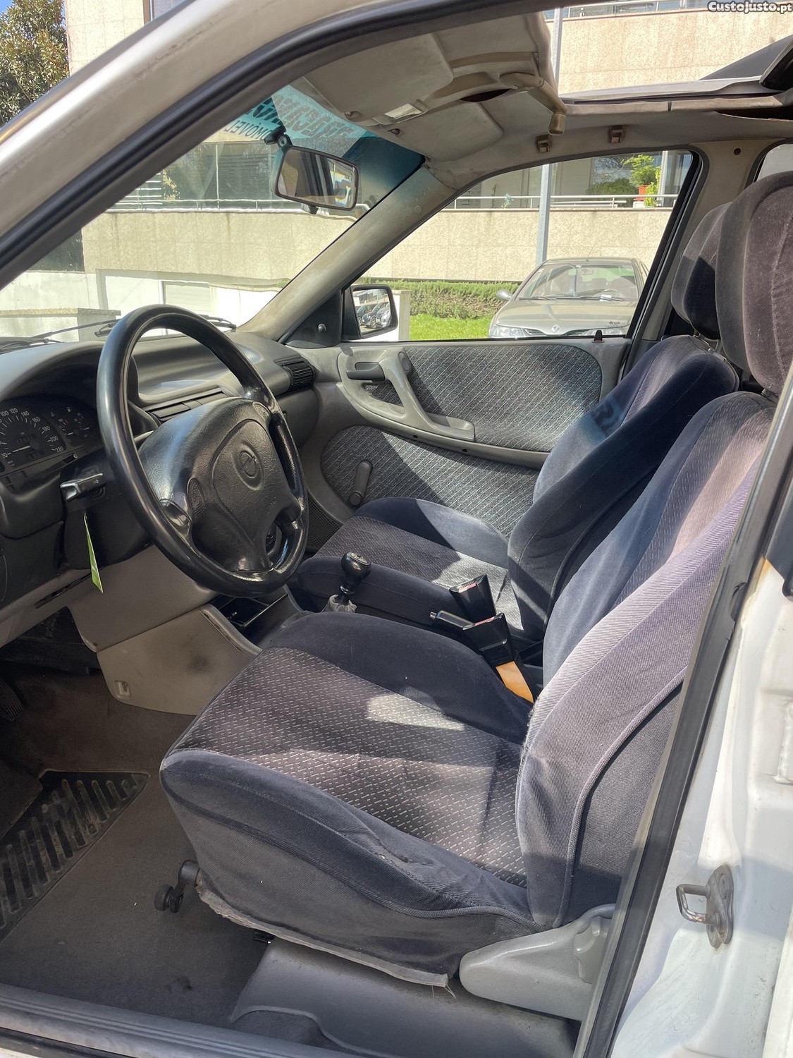 Opel Astra F 1.7 TDS — fotografia 7