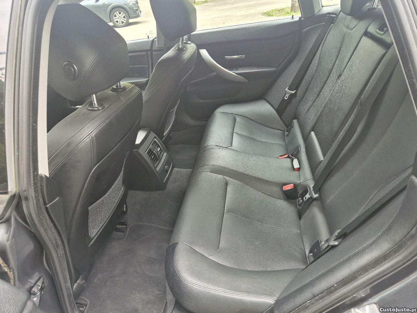 BMW 420 gran coupe 2.0 — fotografia 2