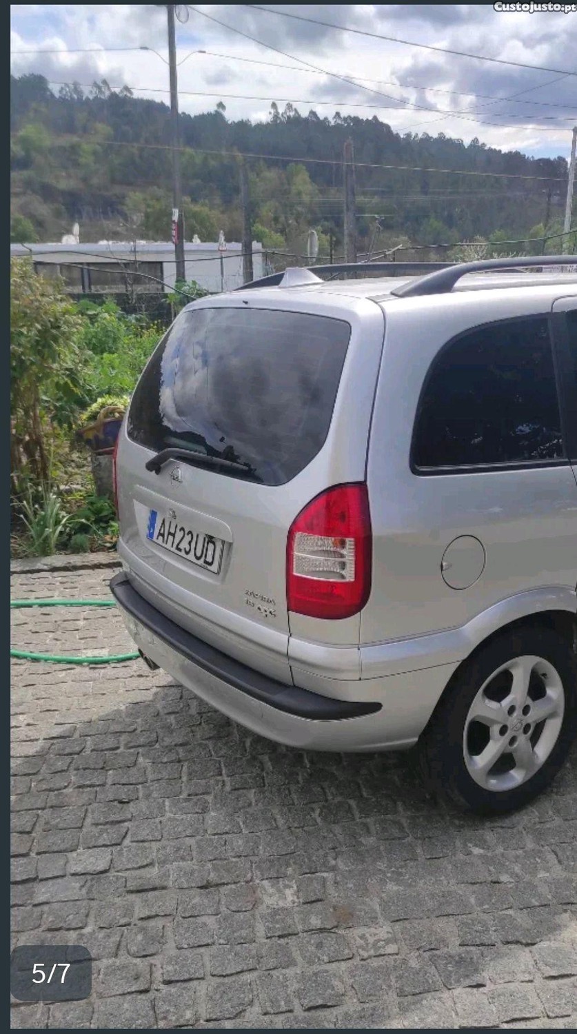 Opel Zafira 1.6 GPL — fotografia 3