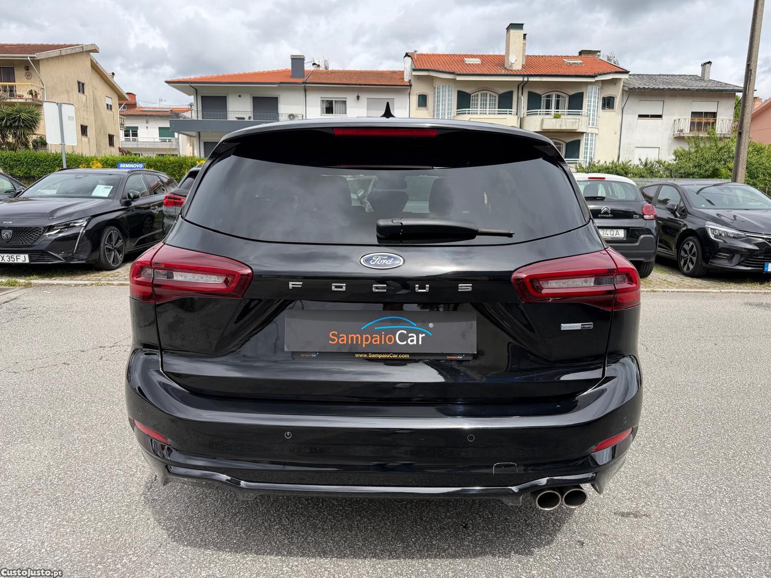 Ford Focus SW 1.0 EcoBoost MHEV ST-Line — fotografia 12
