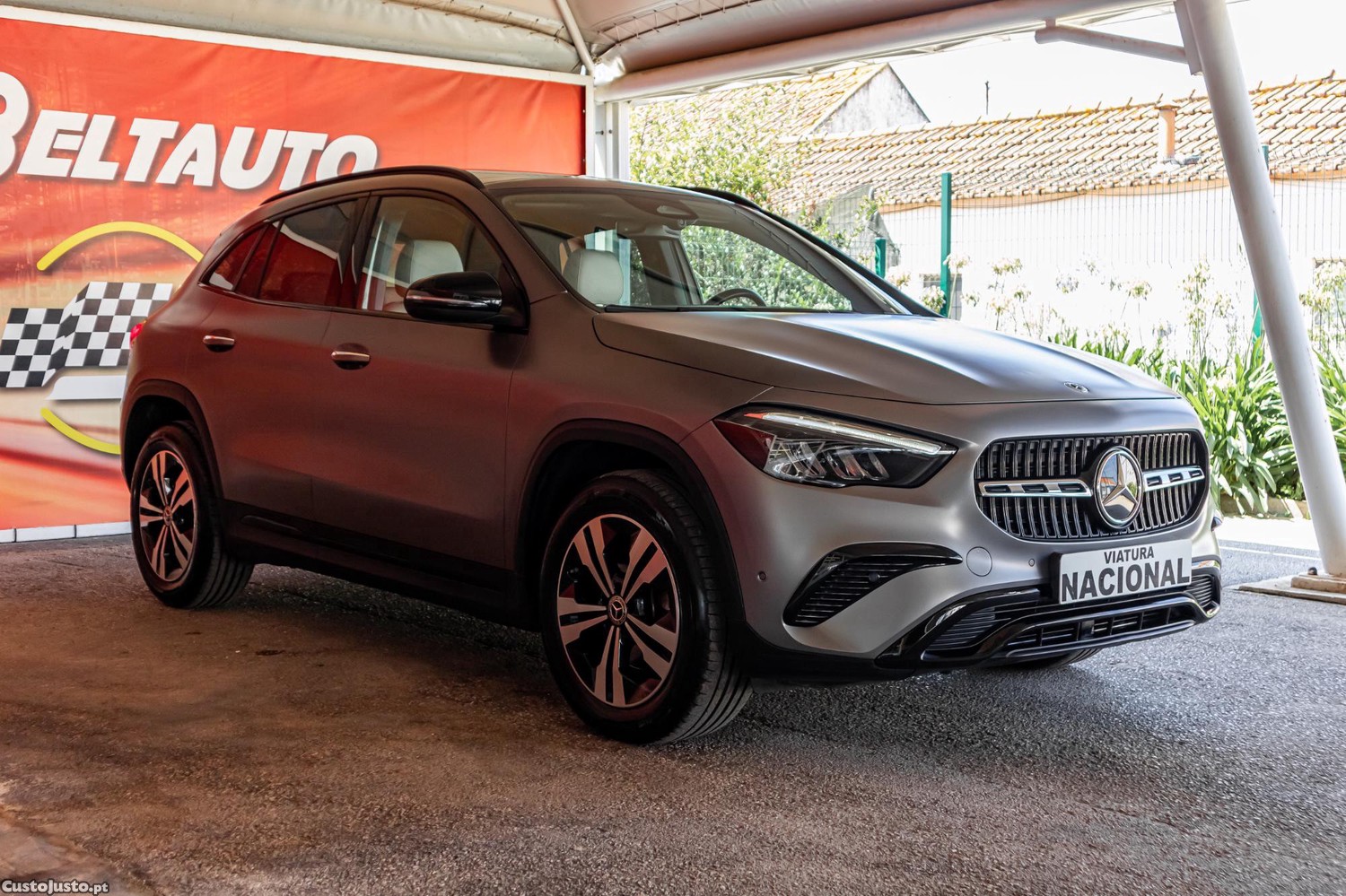 Mercedes-Benz GLA 180 d Progressive Auto — fotografia 22