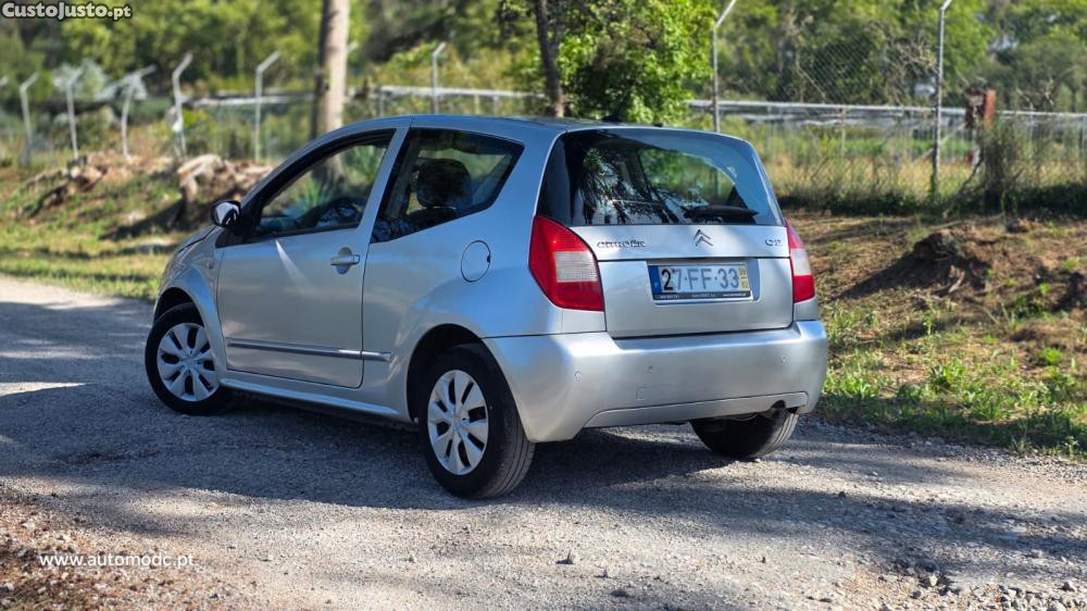 Citroën C2 1.1 — fotografia 9