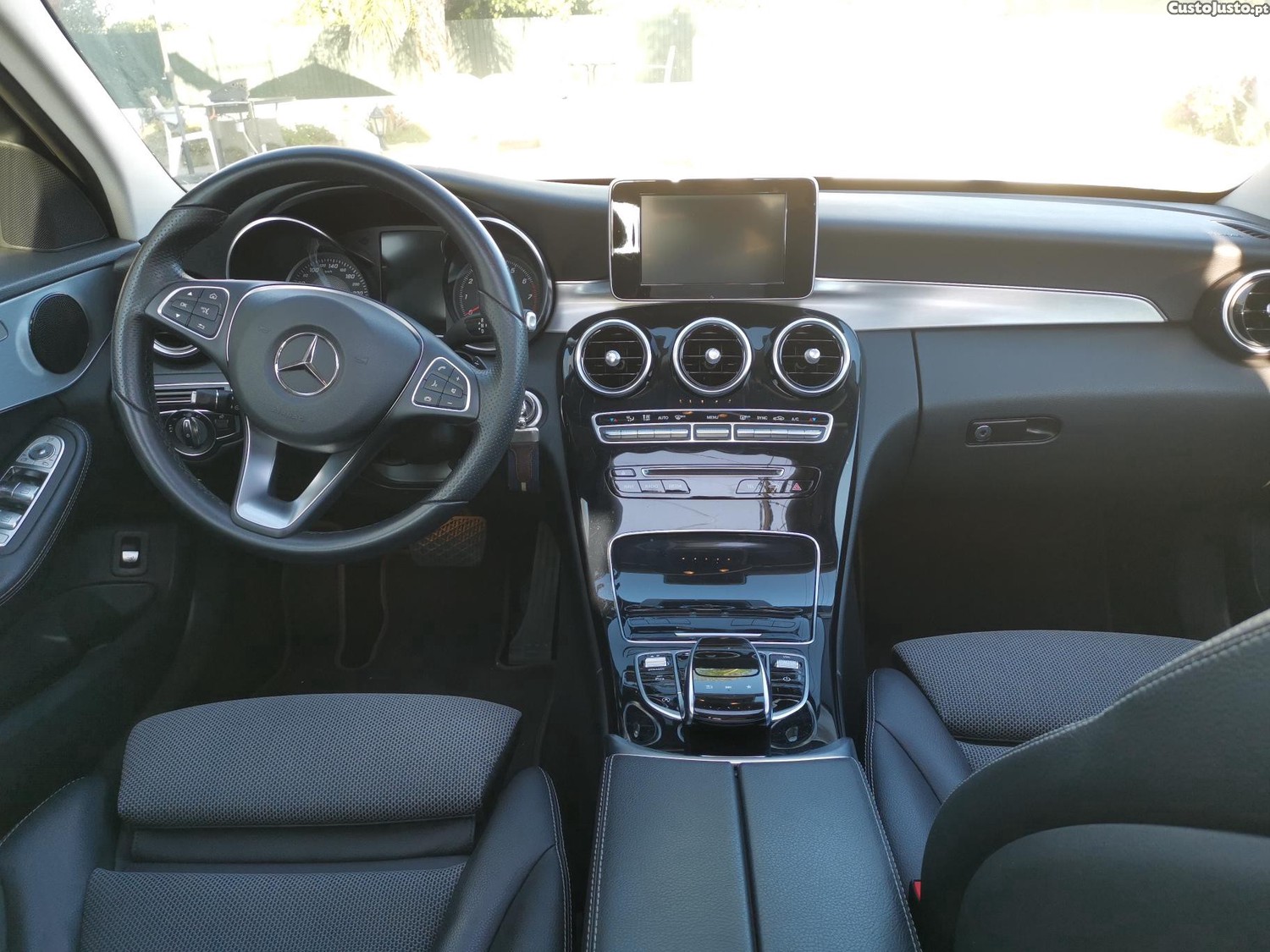 Mercedes-Benz C 180 Avangard - 156 CV - CX Auto 9G Tronic — fotografia 4