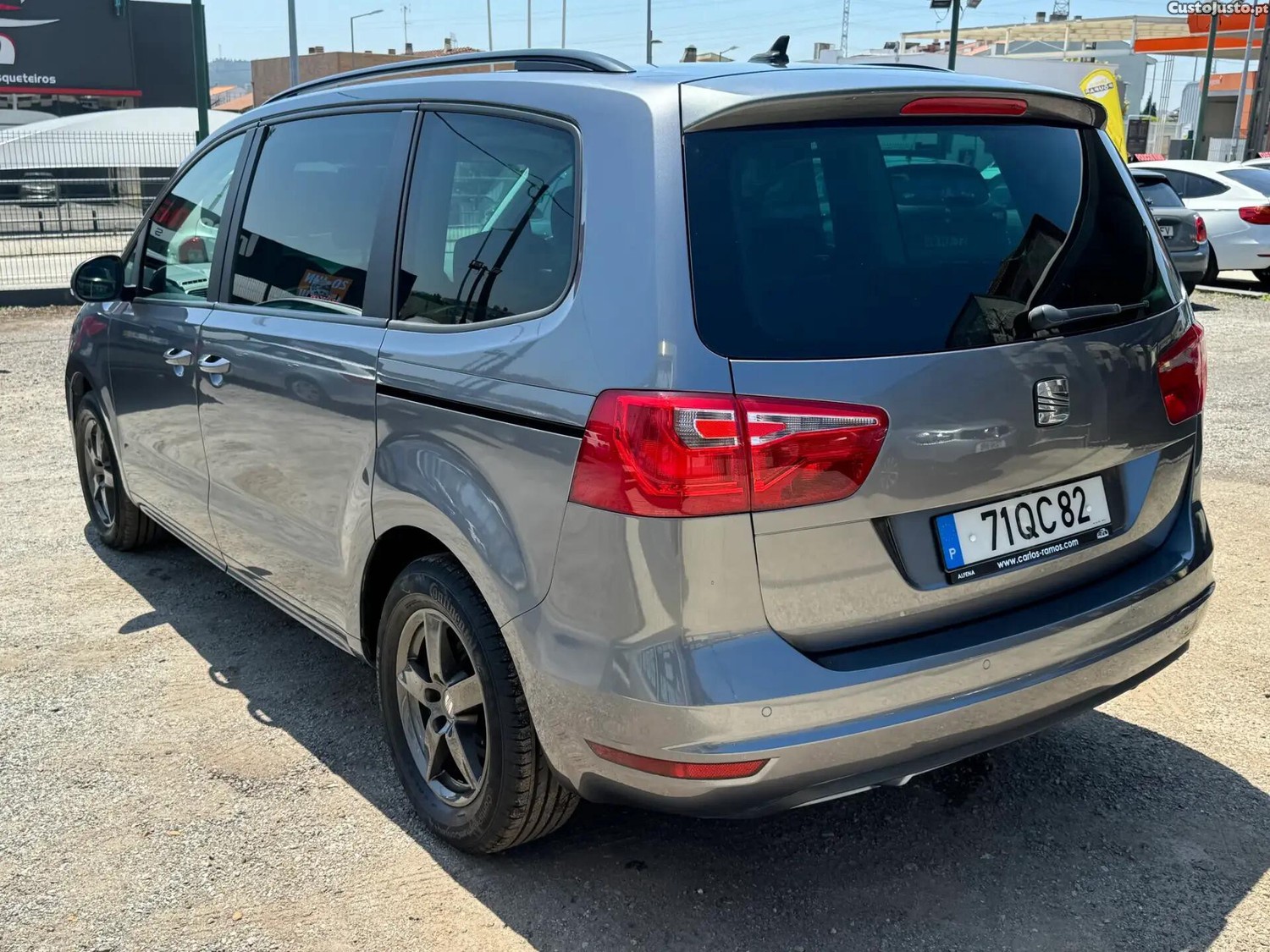 SEAT Alhambra 2.0 TDi Reference Eco. — fotografia 15