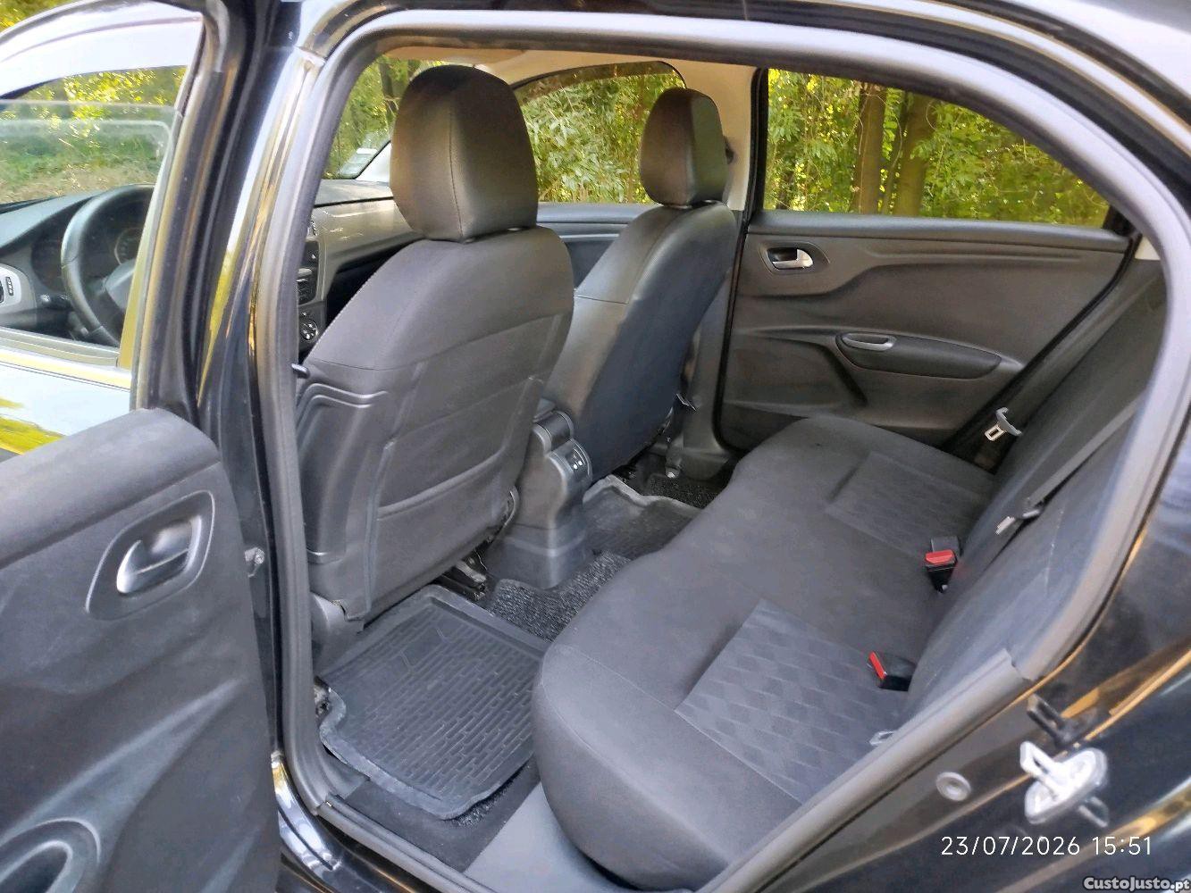 Citroën C-Elysée 1.6 HDI motor com 190mil kms. Nacional — fotografia 4