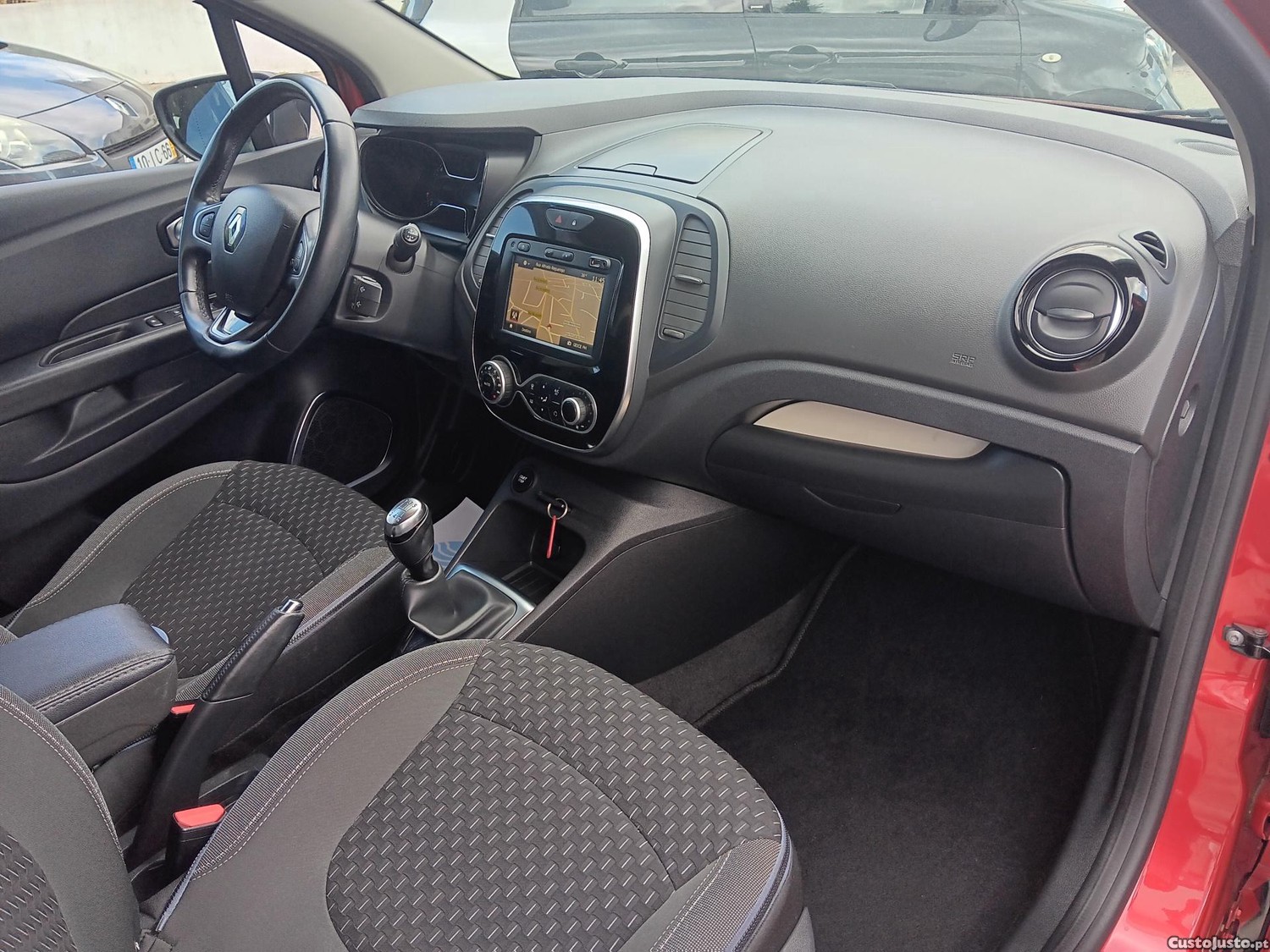 Renault Captur Exclusive 0.9 TCe 90cv — fotografia 4